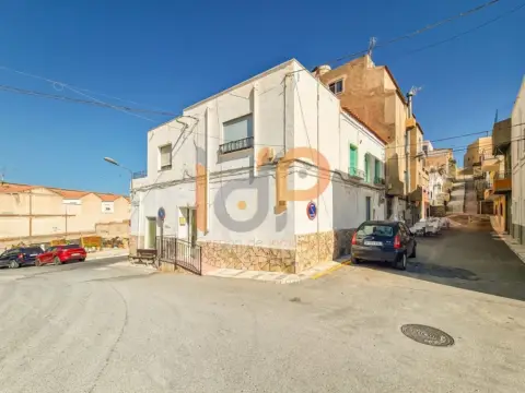 Edificio en Olula del Rio
