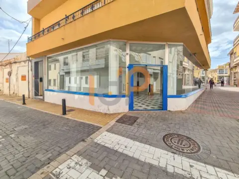 Local comercial en Huércal-Overa