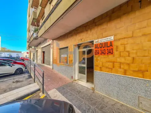 Local comercial en Huércal-Overa