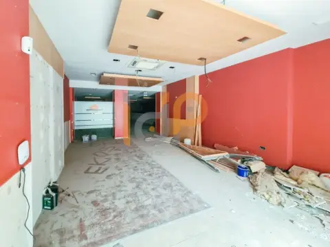 Local comercial en Huércal-Overa