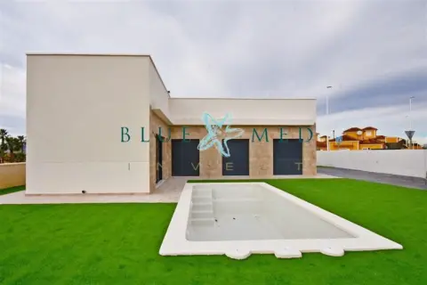 Chalet en calle Polo Cart