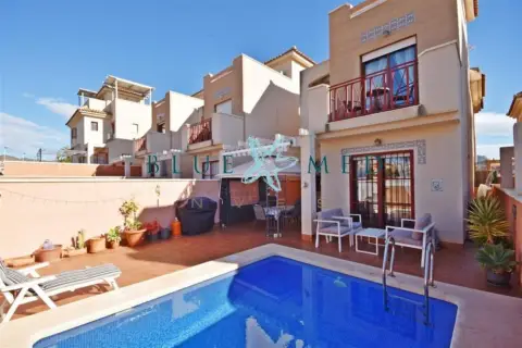 Chalet en calle Embarcación Antina II