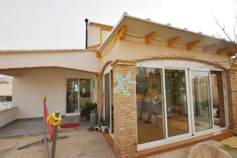 Chalet en Avenida de los Covachos, 1