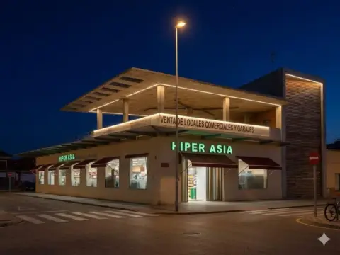 Local comercial en Avenida de la Costa Calida