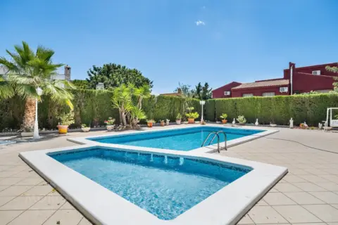 Chalet en Almajada-Ravel