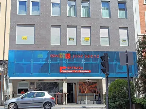 Estudio en calle de Juan Carlos I, 15