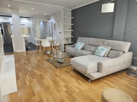 Piso en Avenida de Fisterra