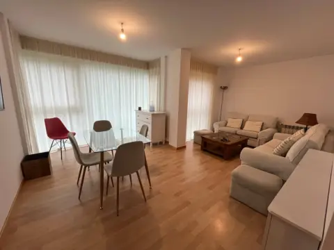 Piso en Avenida de Syra Alonso