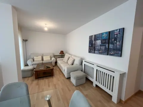 Piso en Avenida de Syra Alonso