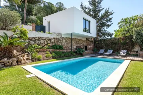 Chalet en calle Cueva de Menga