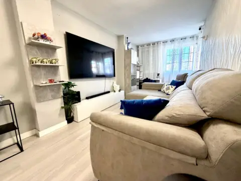 Piso en calle de Uruguay