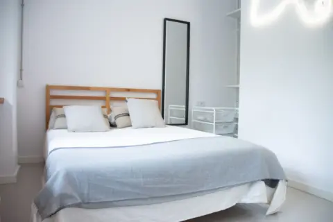 Habitación en Carrer de Còrsega, 443