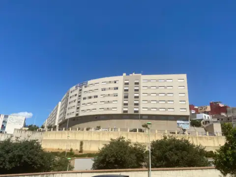 Piso en Avenida de Miguel Arruda