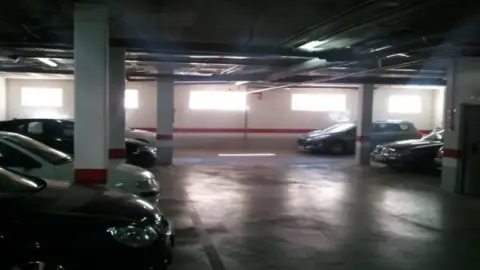 Garaje en Luis Montoto - Santa Justa