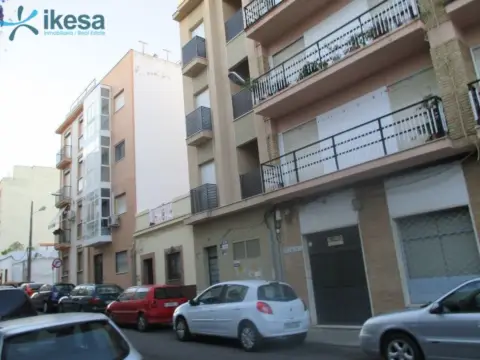 Edificio en Hispanidad