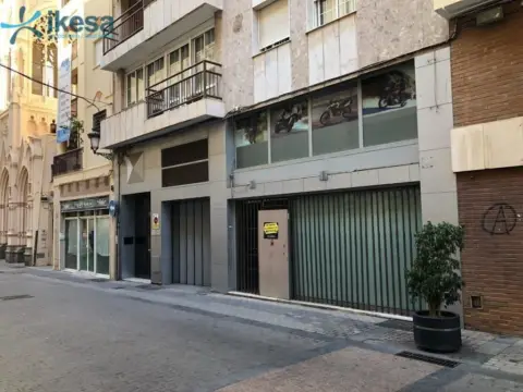 Local comercial en Centro