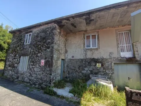 Casa en calle Escariz-Nigoi, nº 9