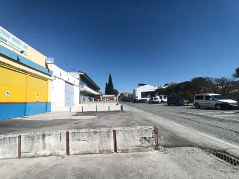 Nave industrial en Baena