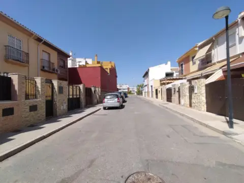 Casa adosada en Lucena