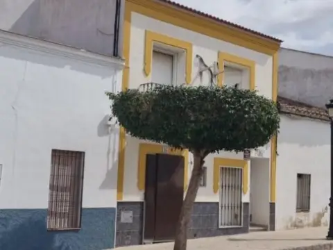 Casa adosada en Centro