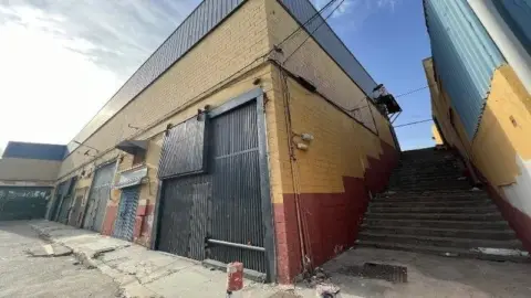 Nave industrial en Ceuta