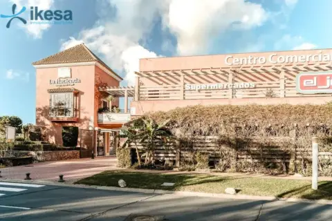 Local comercial en Isla Antilla