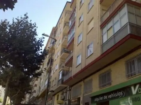 Piso en Pantoja - Vista Alegre