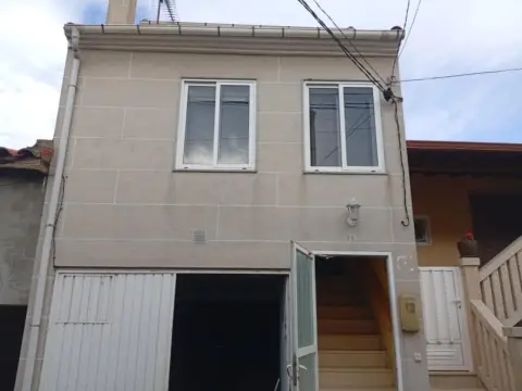 Casa adosada en calle Campo, 13