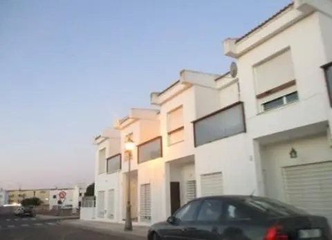 Casa adosada en Costa de La Luz