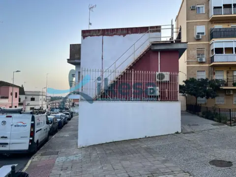Casa adosada en Santa Lucia
