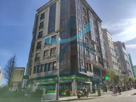 Oficina en calle de Urzáiz