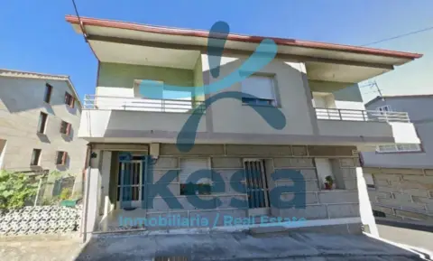 Casa en calle de Toén, 6