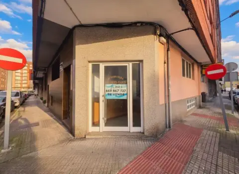 Local comercial en calle del Ministro José Patiño, 8