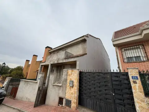Casa adosada en Castilla La Mancha