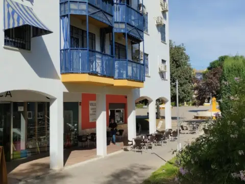 Piso en Parque Azahara