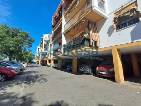 Piso en Miralbaida