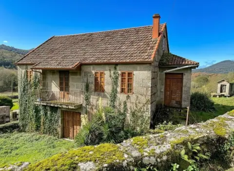 Finca rústica en calle Pozo Negro (O)-Rebordelo, nº 5