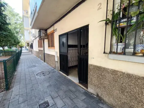 Piso en Parque Alcosa
