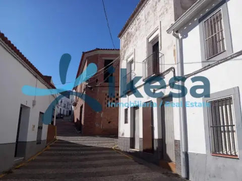 Casa adosada en Extremadura