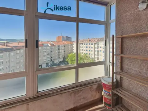 Piso en calle Doutor Touron, nº 44