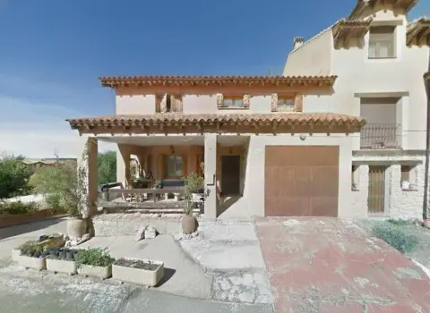 Casa en calle Alegría