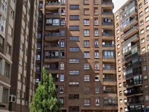 Piso en Plaza de Bentako