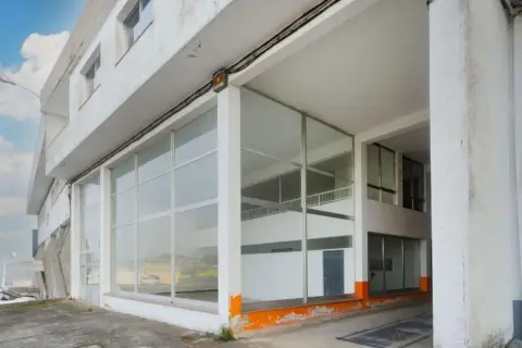 Nave industrial en Carretera de Outeiro de Rei, 33