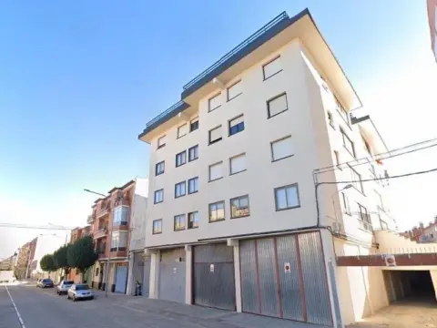 Piso en Avenida de Alfonso Peña