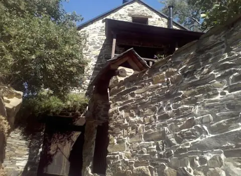 Finca rústica en calle de la Iglesia