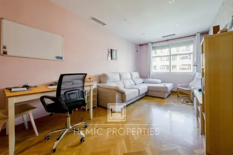 Apartamento en calle de Cea Bermúdez