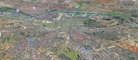 Terreno en calle Horizonte, 4