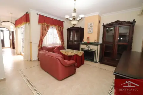 Chalet en Alhaurín El Grande