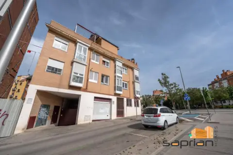 Ático en calle de Isabel Serrano
