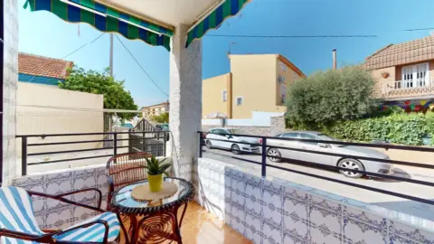 Apartamento en calle de los Tulipanes